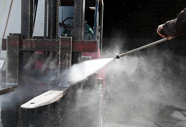 Best Sidewalk and Walkway Cleaning  in Blythe, CA